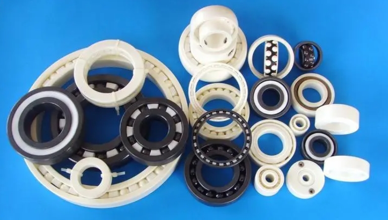 What are the advantages of ceramic bearings and hybrid ceramic bearings?